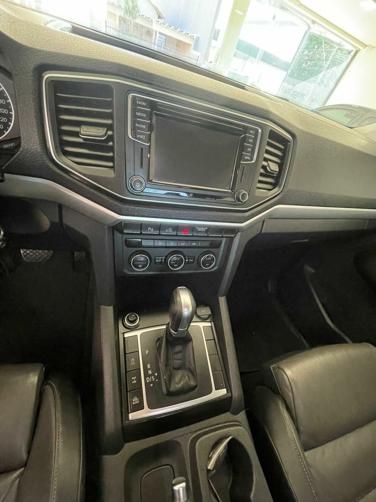 Imagem do veículo  VOLKSWAGEM AMAROK HIGHLINE V6